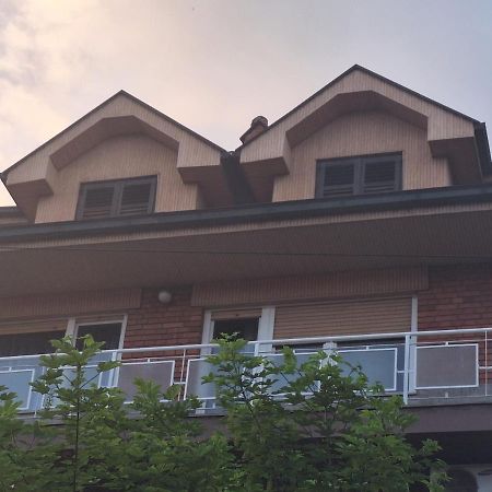 Danica I Vuk Nis Exterior foto