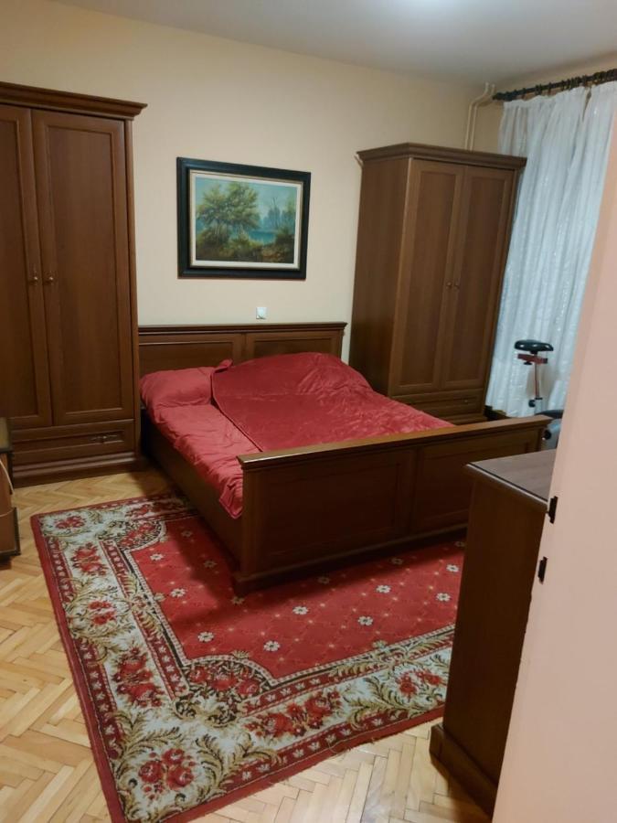 Danica I Vuk Nis Exterior foto